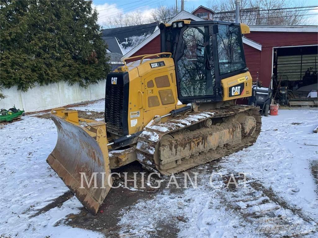 CAT D5K2X ASZ24F 크롤러 도저