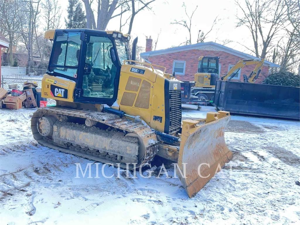 CAT D5K2X ASZ24F 크롤러 도저