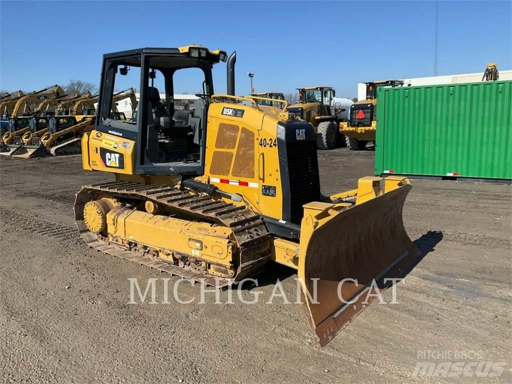 CAT D5K2X Z24F 크롤러 도저