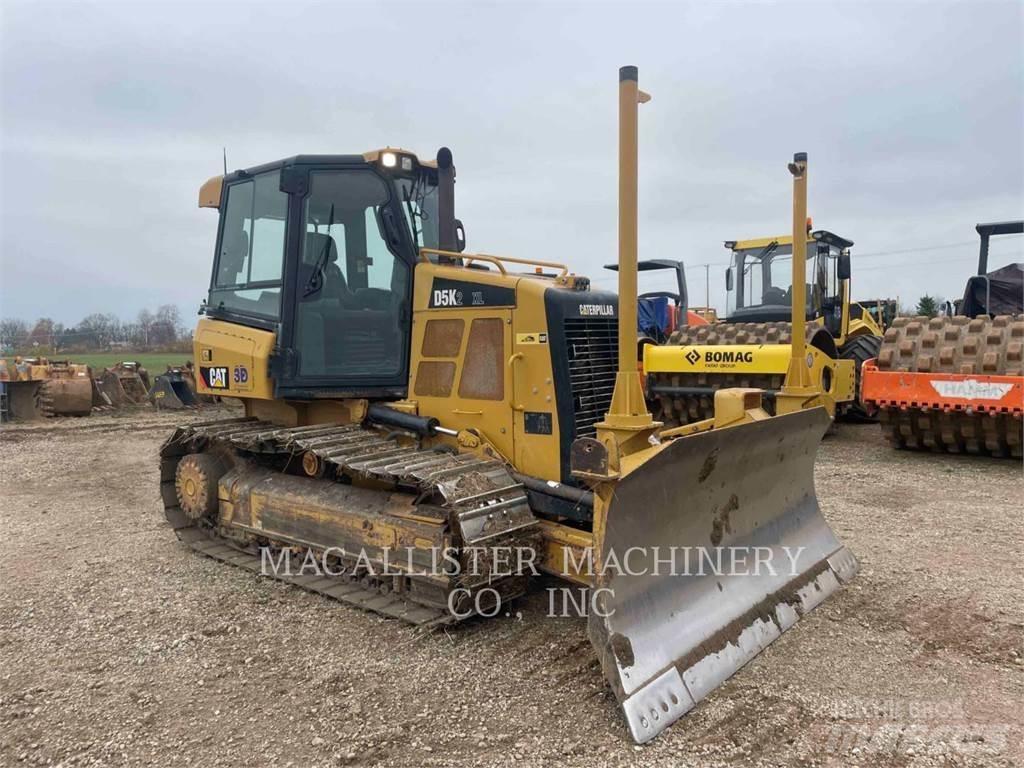 CAT D5K2XL 크롤러 도저