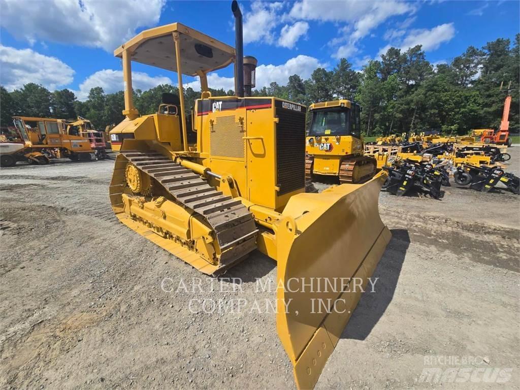 CAT D5MXL 크롤러 도저