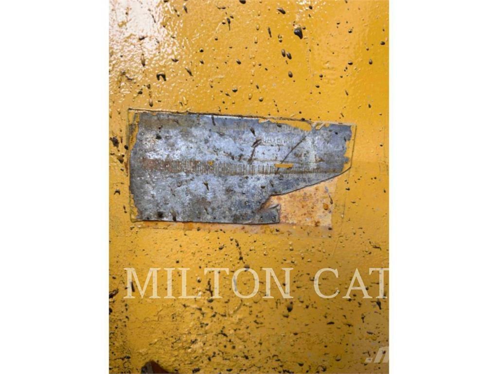 CAT D5NLGP 크롤러 도저