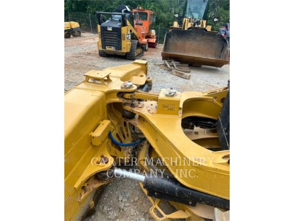 CAT D6 크롤러 도저