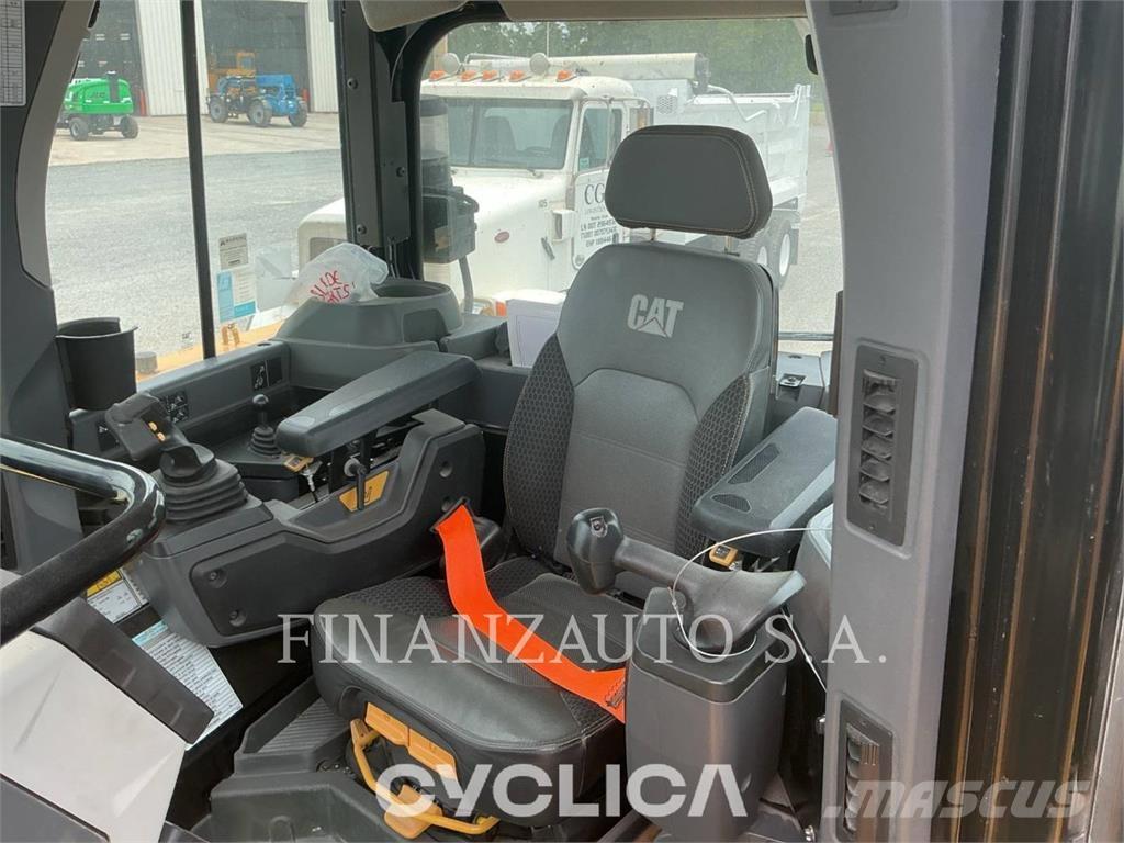 CAT D6-20 XE 크롤러 도저