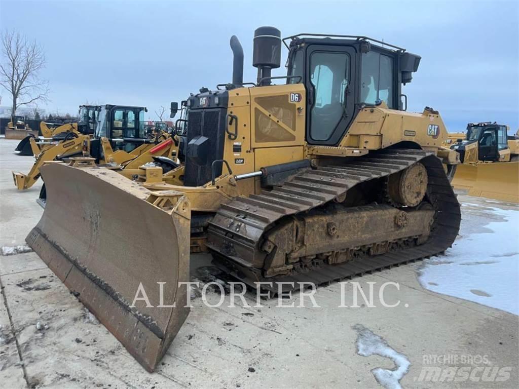 CAT D6-20VPAT 크롤러 도저