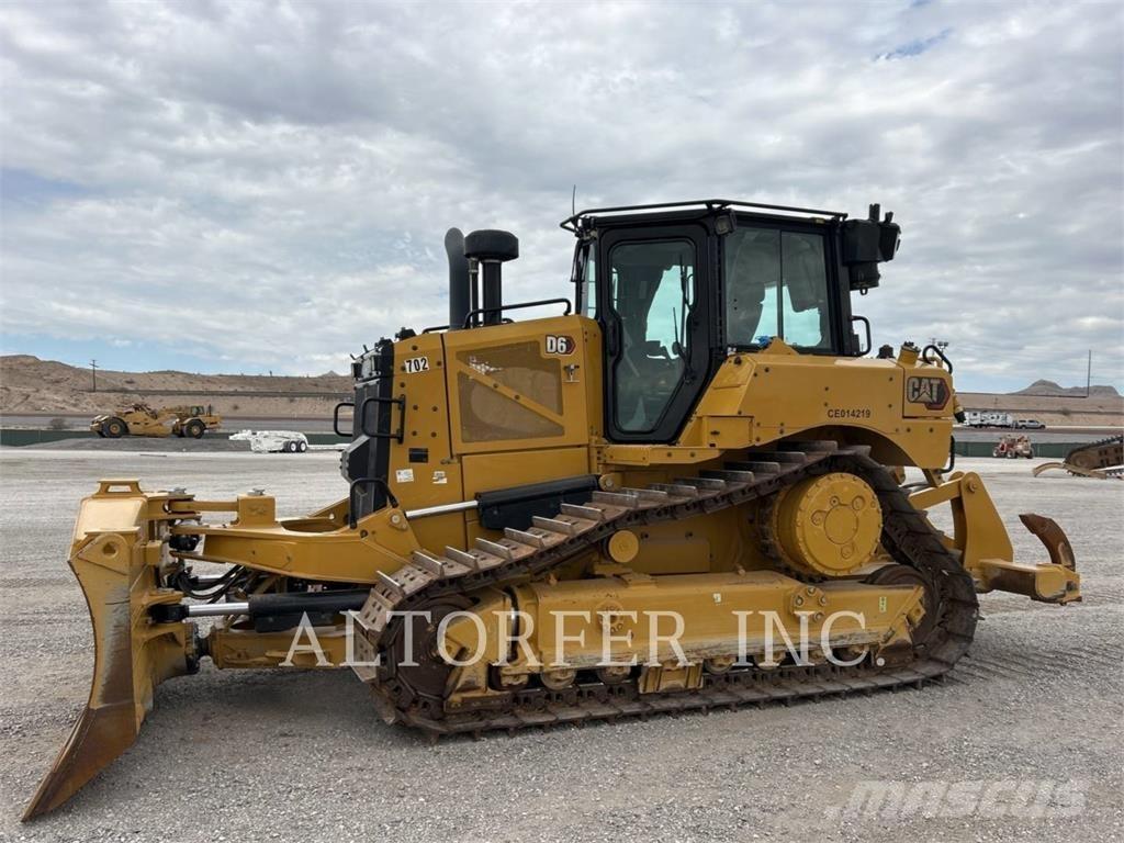 CAT D6-20VPAT 크롤러 도저