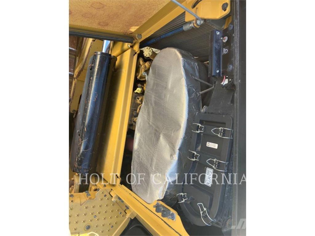 CAT D6 3D 크롤러 도저