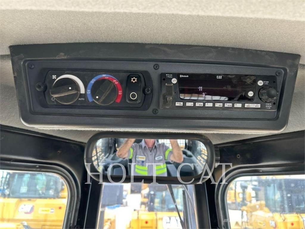 CAT D6 XEVP 크롤러 도저