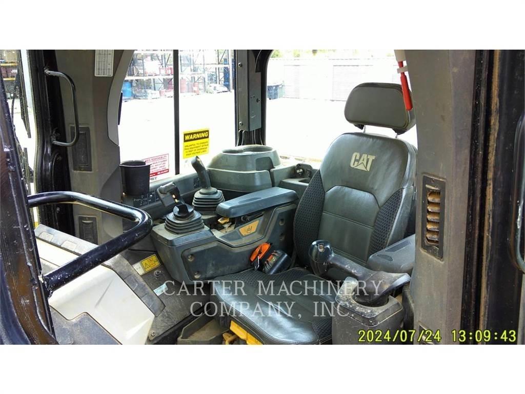 CAT D6-XWVP AR 크롤러 도저