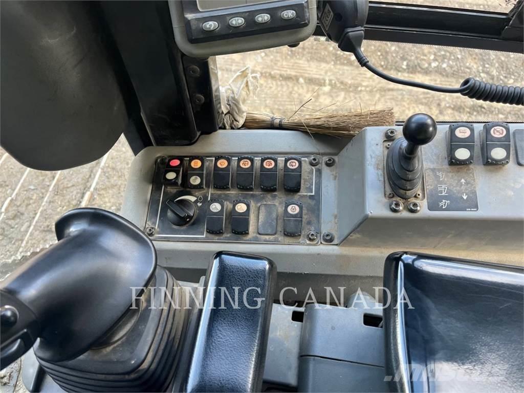 CAT D6K 크롤러 도저