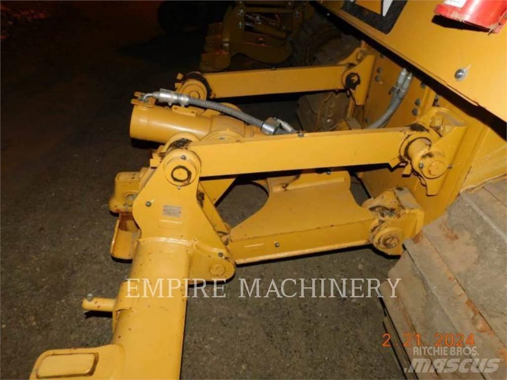 CAT D6K2 TR 크롤러 도저