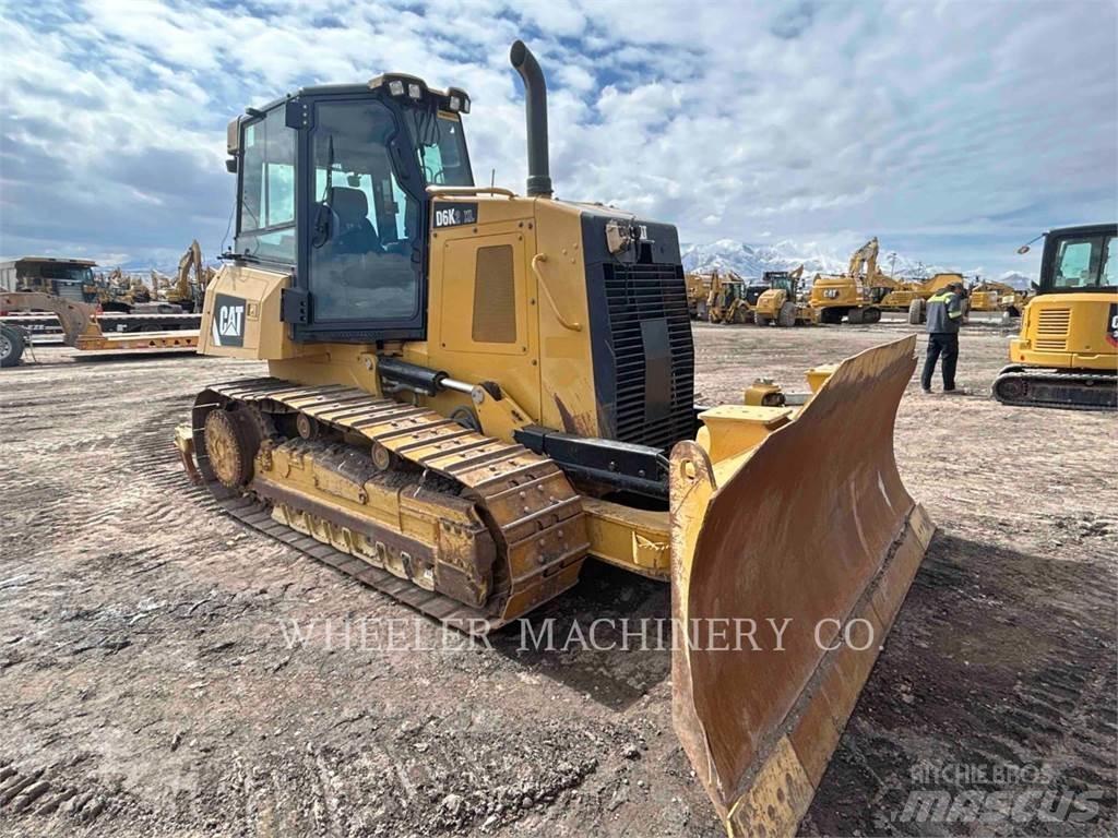 CAT D6K2 XL 크롤러 도저