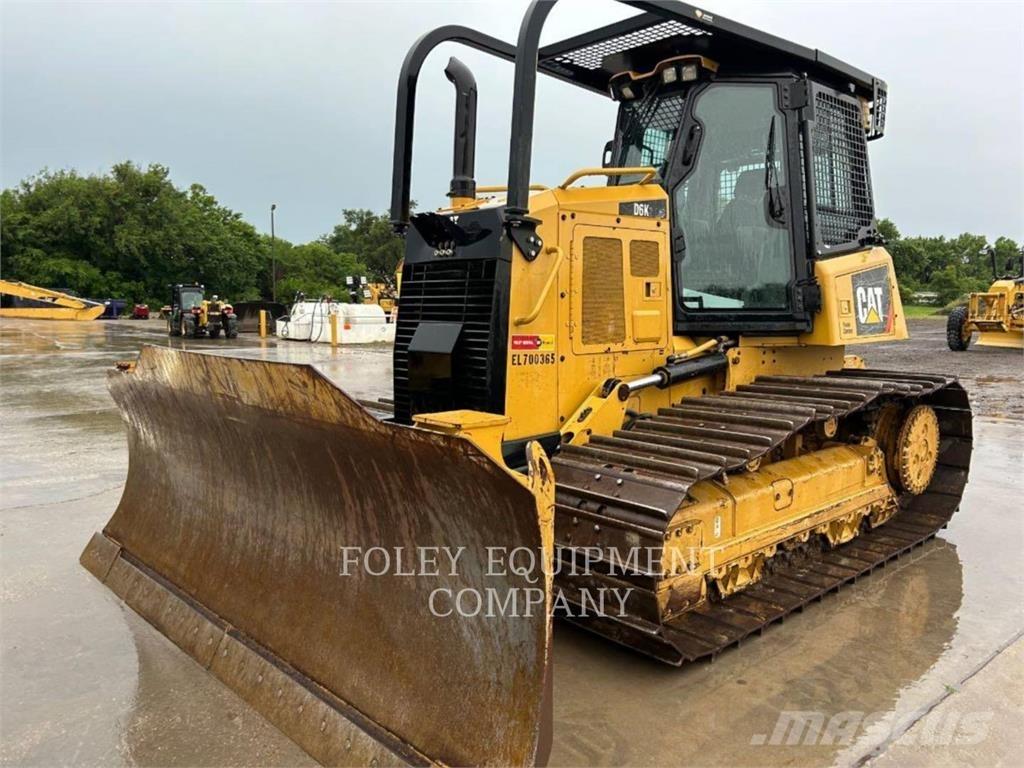 CAT D6K2LGPA 크롤러 도저