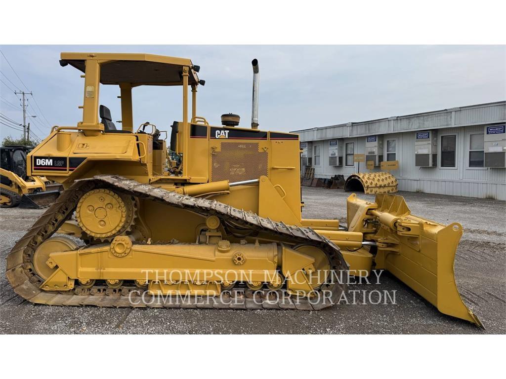 CAT D6M LGP 크롤러 도저