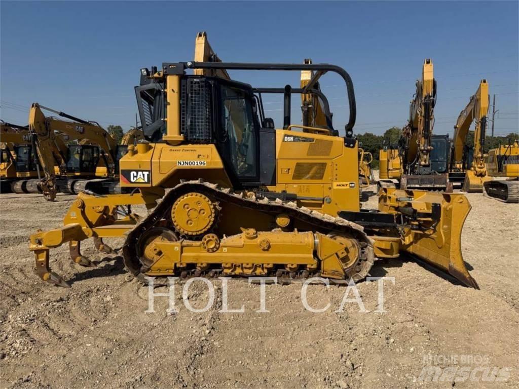 CAT D6N 크롤러 도저