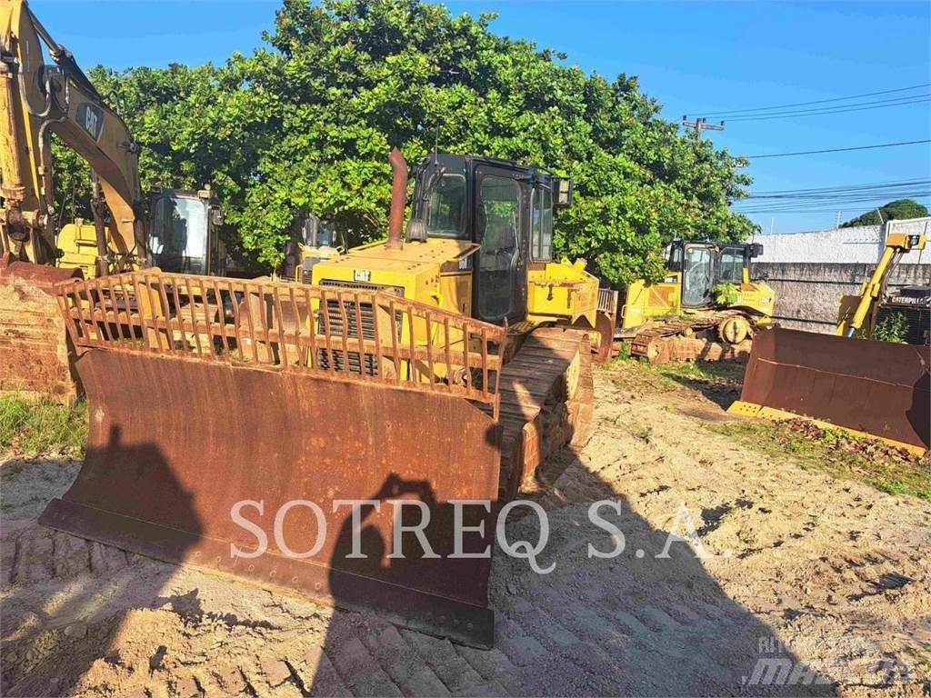 CAT D6NXL 크롤러 도저