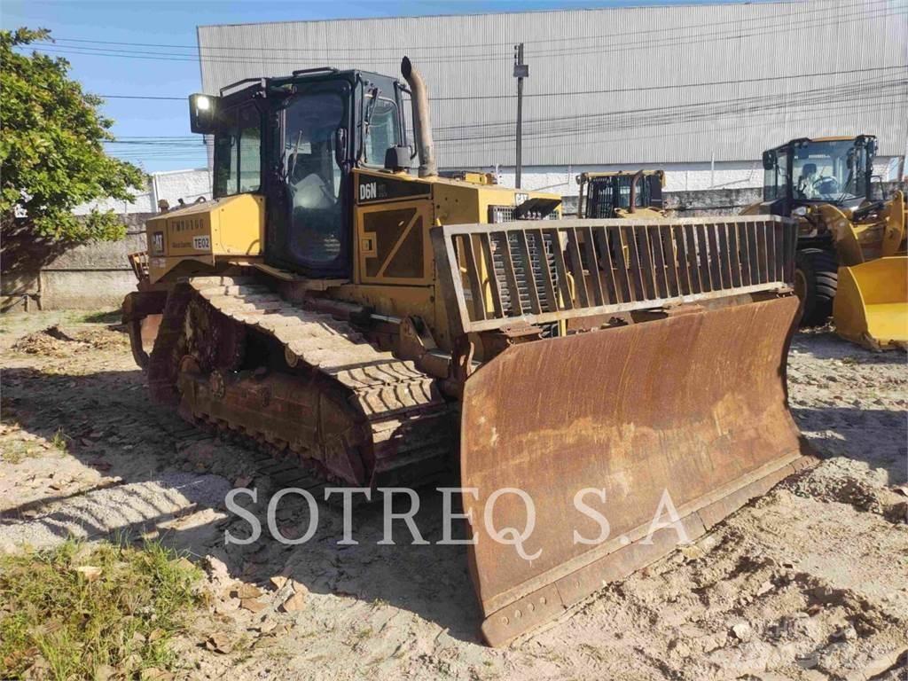 CAT D6NXL 크롤러 도저