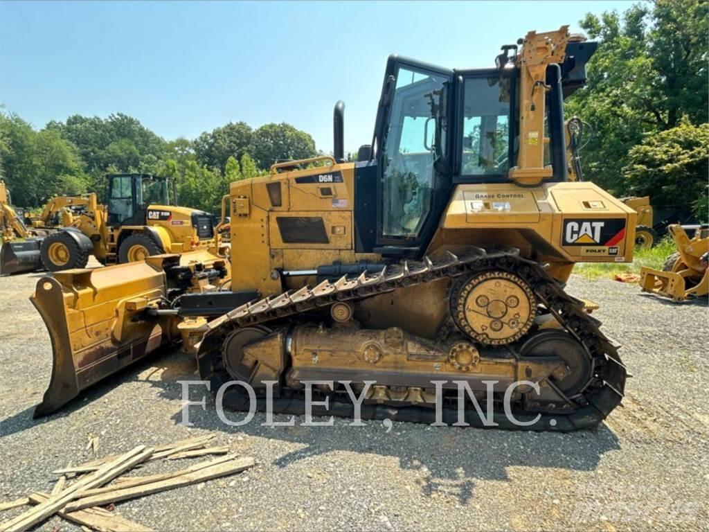 CAT D6NXL 크롤러 도저