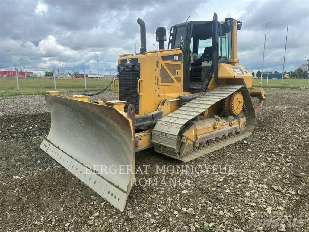 CAT D6NXL 크롤러 도저