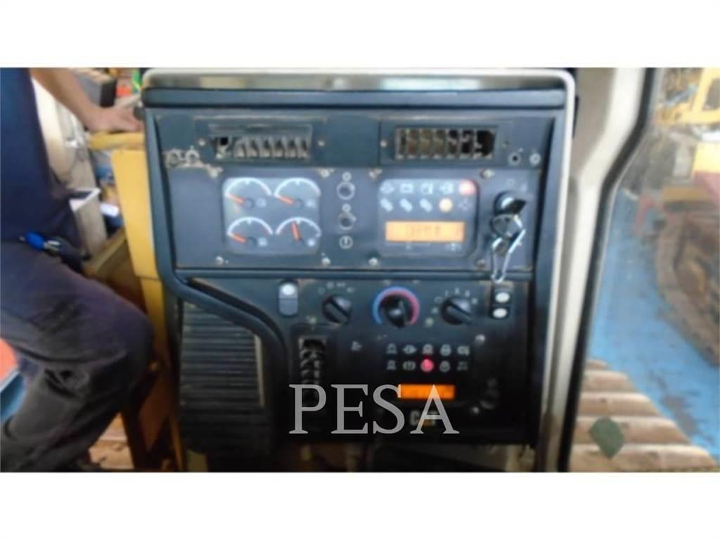 CAT D6T 크롤러 도저