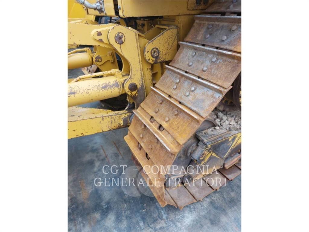 CAT D6T 크롤러 도저