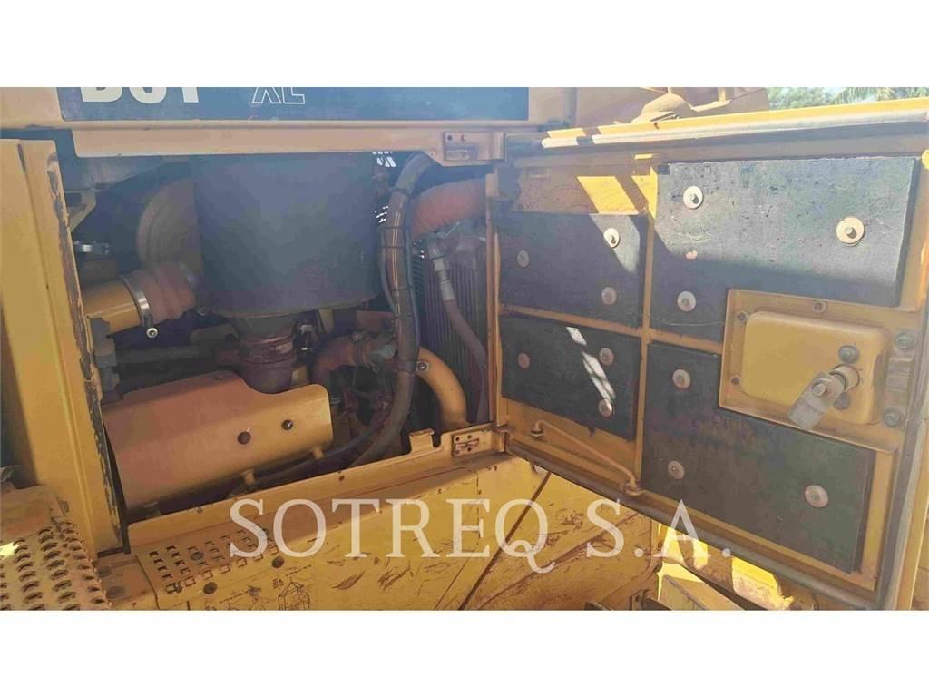 CAT D6T 크롤러 도저