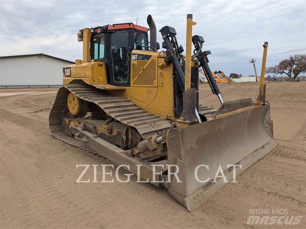 CAT D6T 크롤러 도저