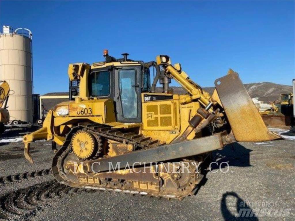 CAT D6T 크롤러 도저
