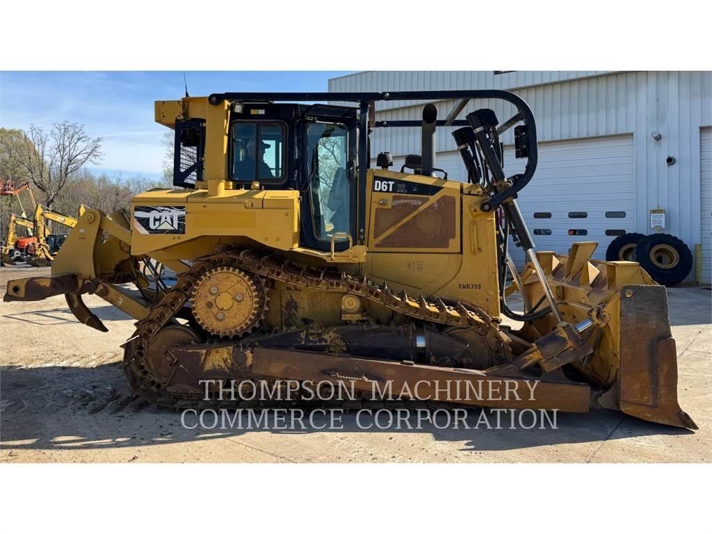 CAT D6T 크롤러 도저