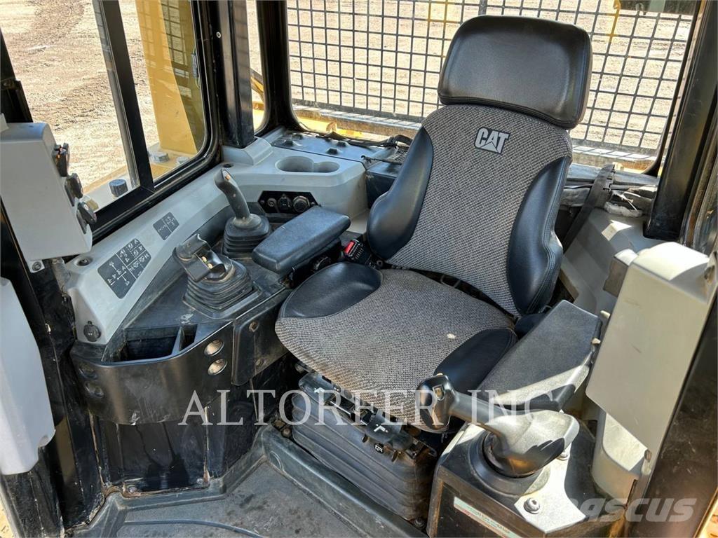 CAT D6T LGPPAT 크롤러 도저