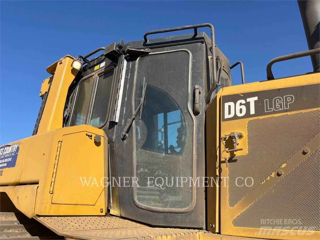 CAT D6T LGPVPT 크롤러 도저