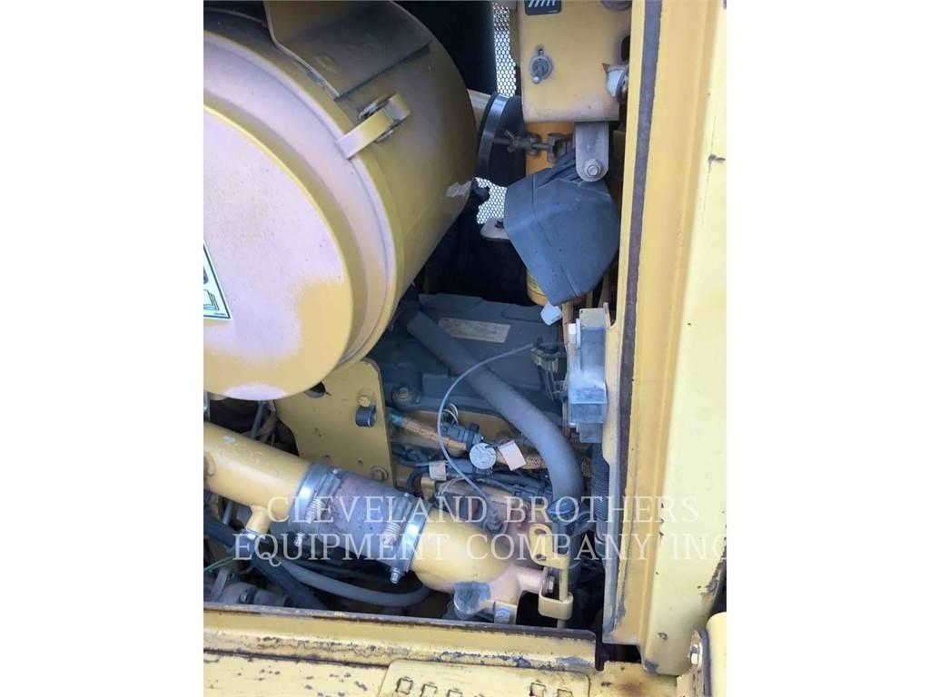 CAT D6T XW 크롤러 도저