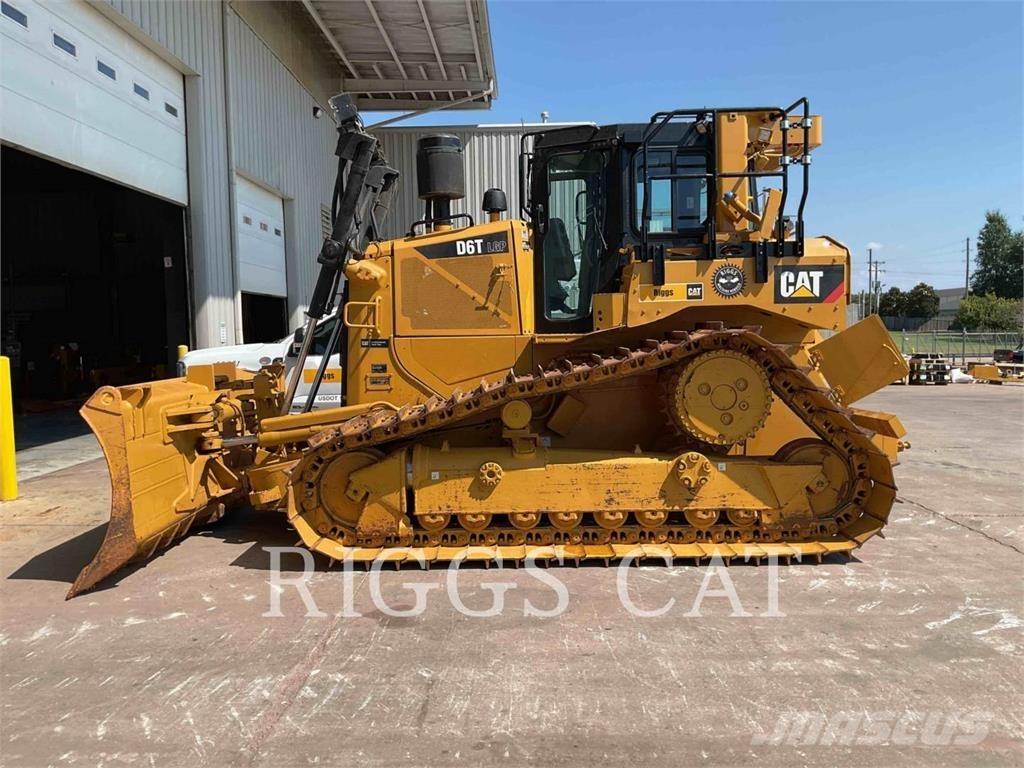 CAT D6TVP 크롤러 도저