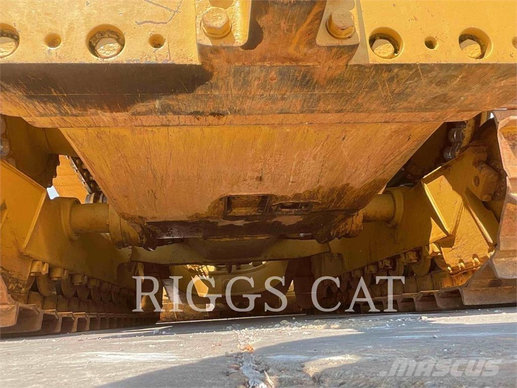 CAT D6TVP 크롤러 도저