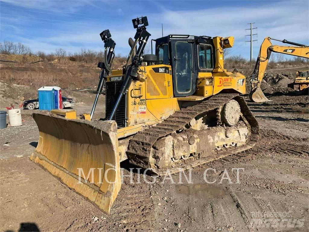 CAT D6TXW VZ2 크롤러 도저