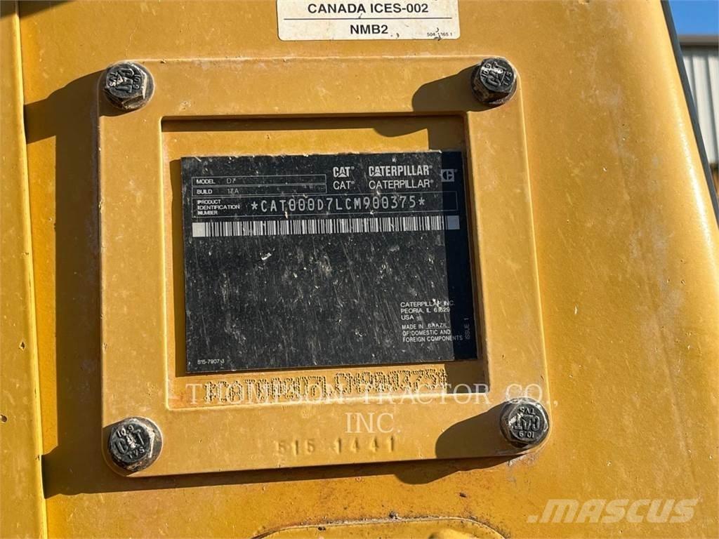 CAT D7 크롤러 도저