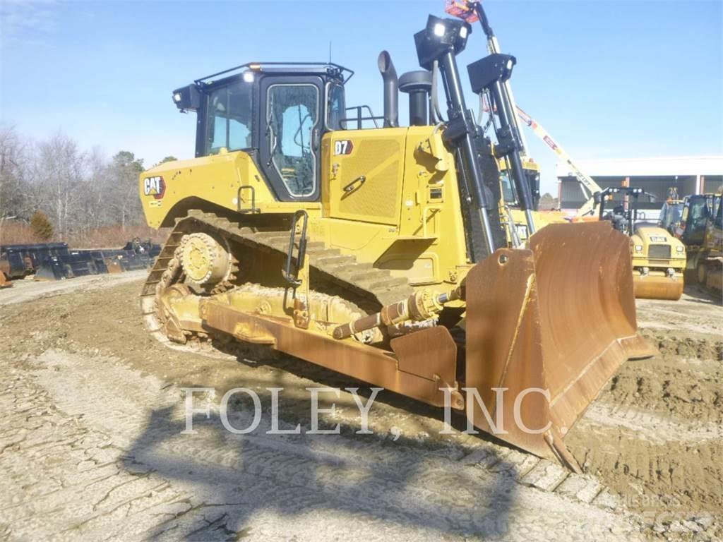CAT D7-17 크롤러 도저
