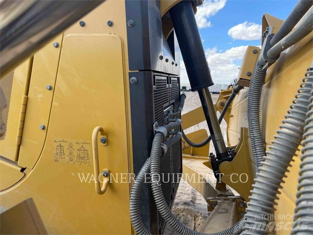 CAT D7E 크롤러 도저