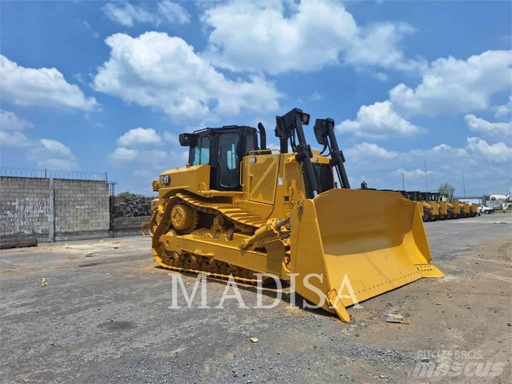 CAT D8 크롤러 도저