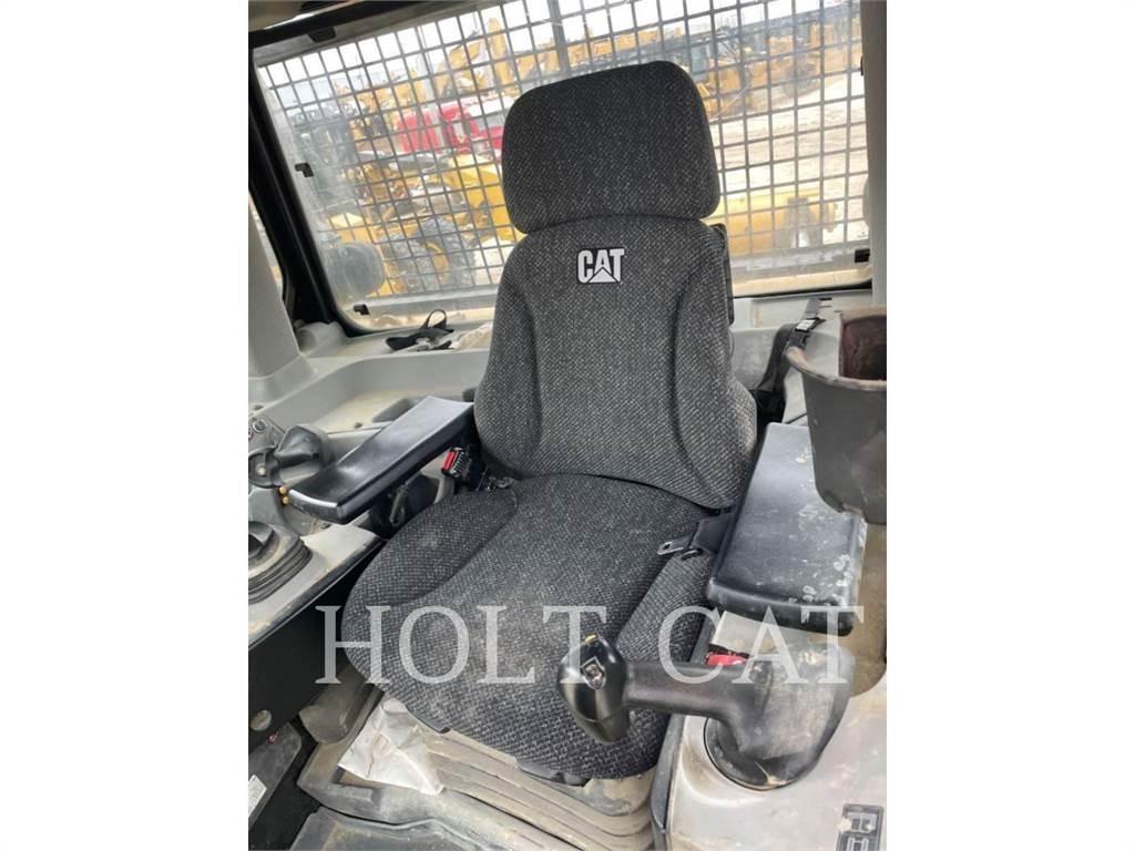 CAT D8 크롤러 도저