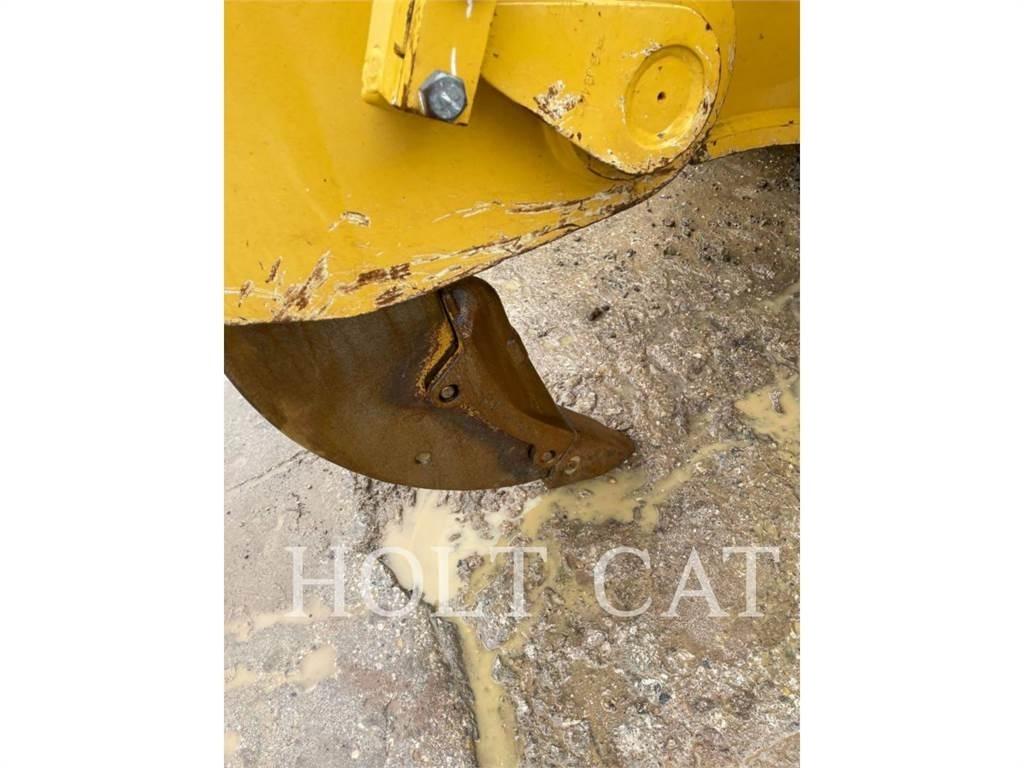 CAT D8 크롤러 도저