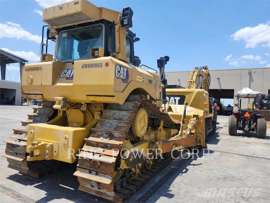CAT D8 크롤러 도저