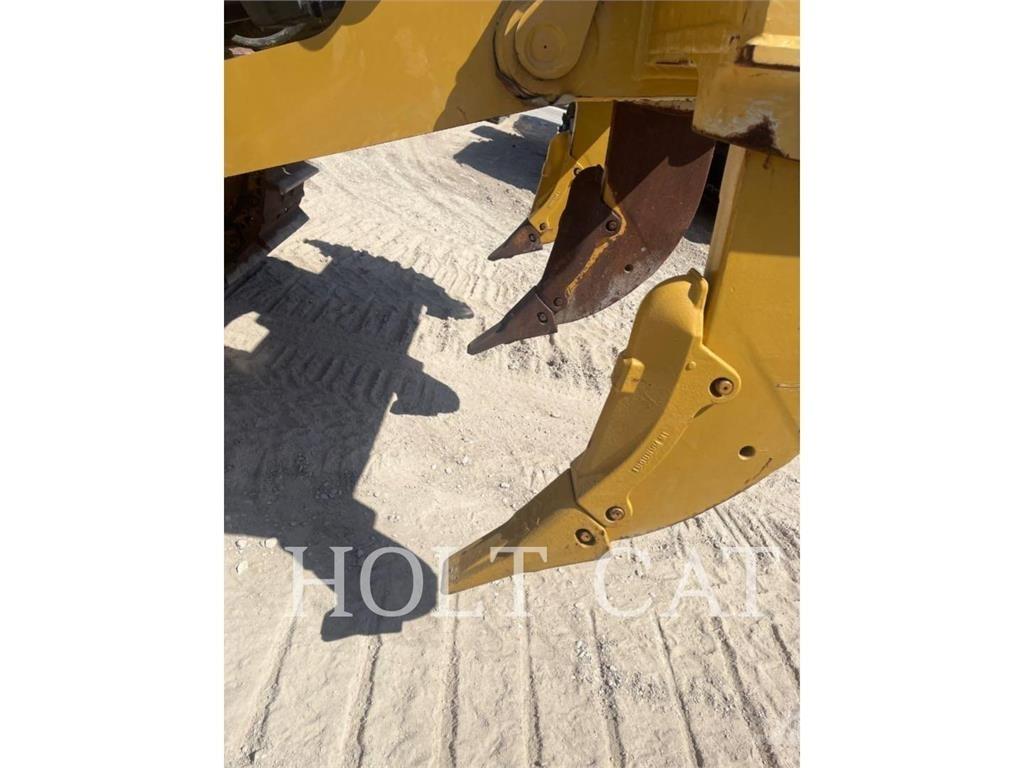 CAT D8 크롤러 도저