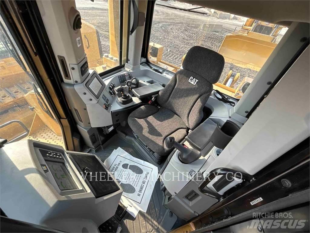 CAT D8 SU 크롤러 도저