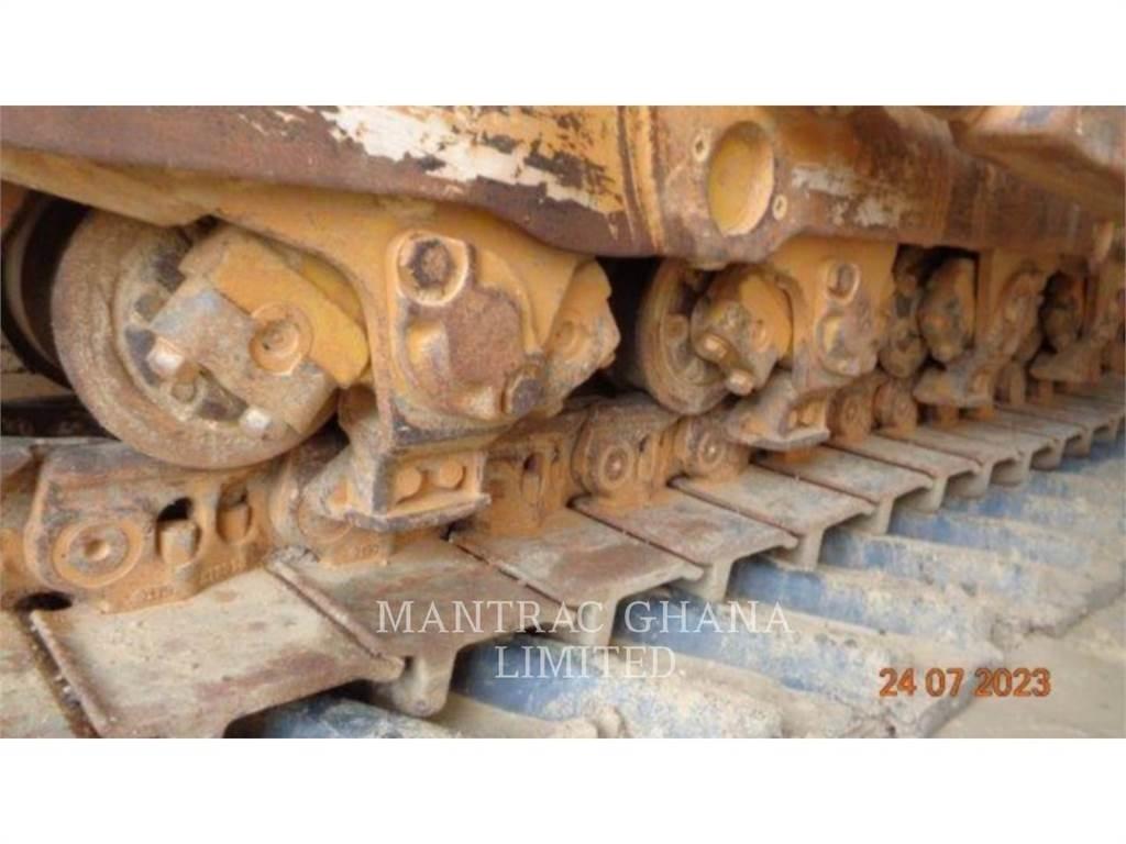 CAT D8R 크롤러 도저