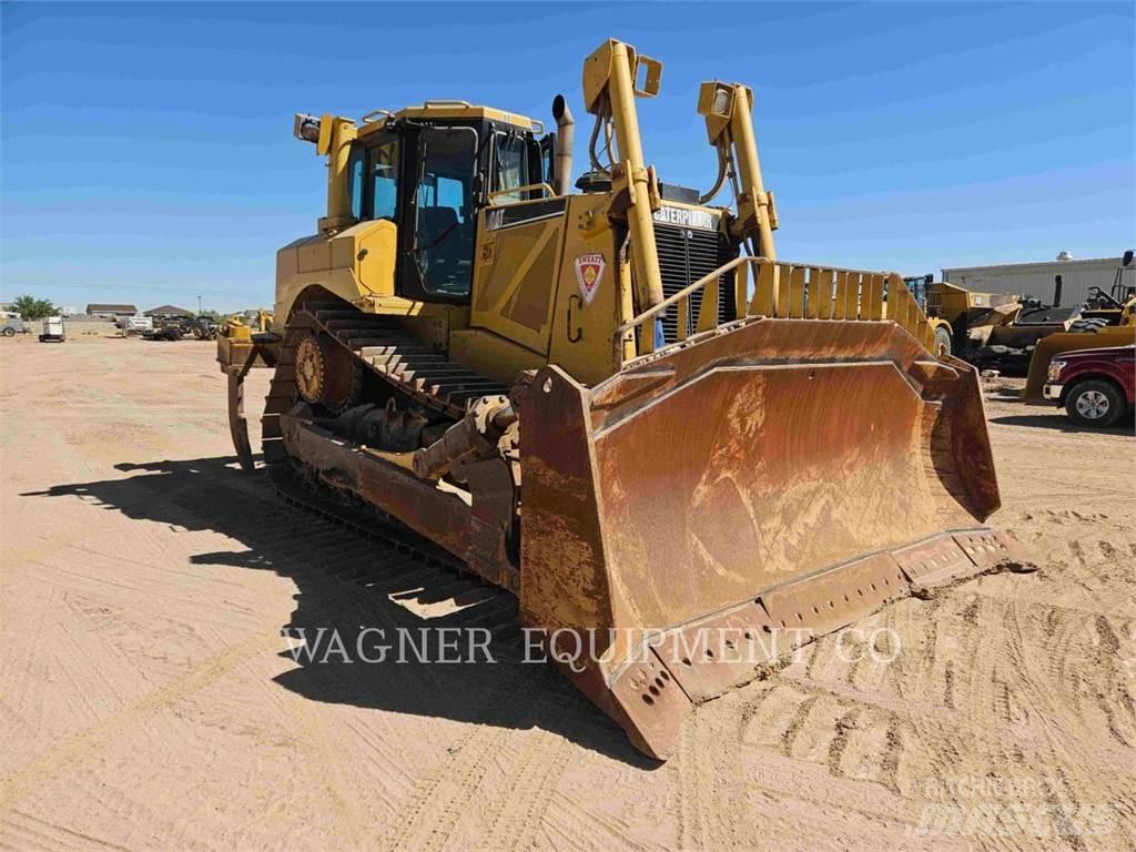 CAT D8T 크롤러 도저