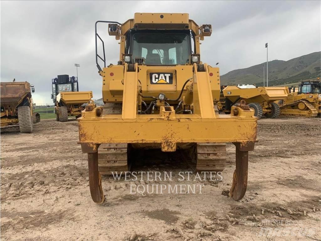 CAT D8T 크롤러 도저