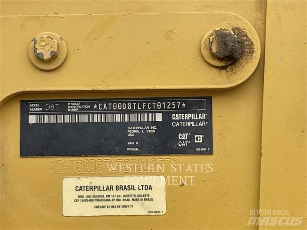 CAT D8T 크롤러 도저