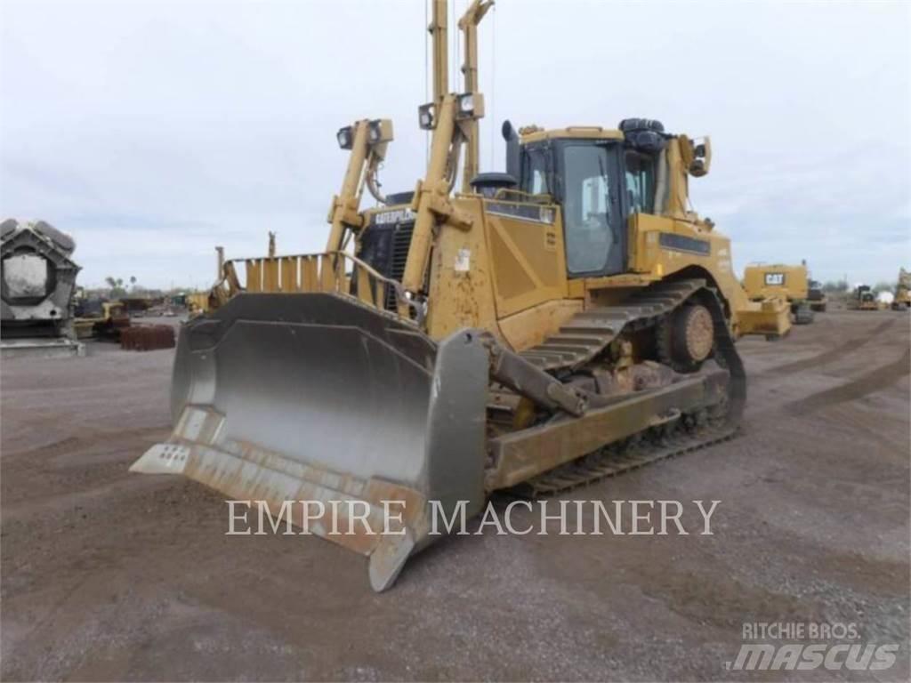 CAT D8T 크롤러 도저