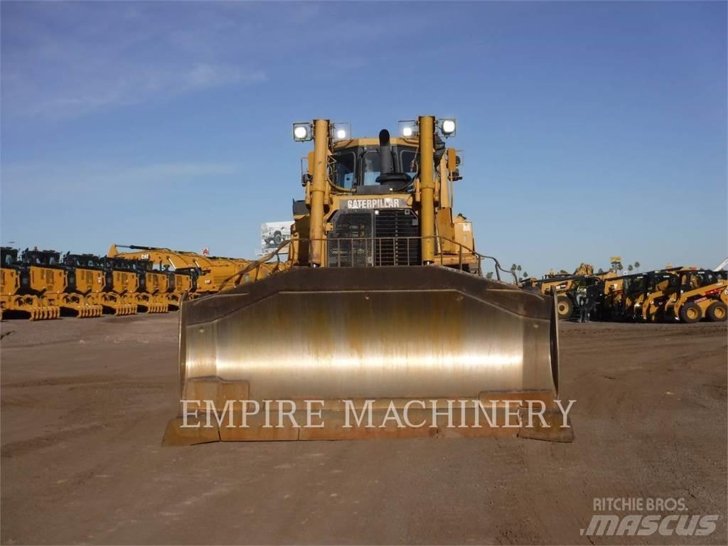 CAT D8T 크롤러 도저